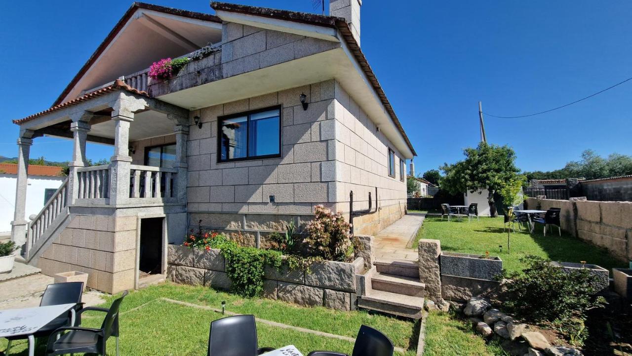 Casa Celia Camino Portugues Apartment ตุย ภายนอก รูปภาพ